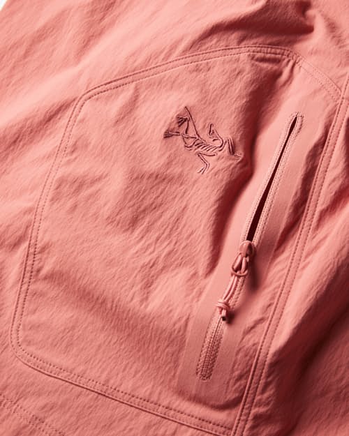 laydown detail image of Konseal Short - 9"