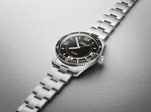 laydown detail image of Divers Sixty-Five - 60th Anniversary Edition