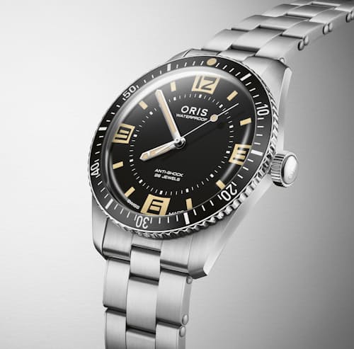 laydown detail image of Divers Sixty-Five - 60th Anniversary Edition