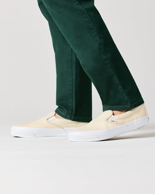 lifestyle image of 365 5-Pocket Pant - HB Straight