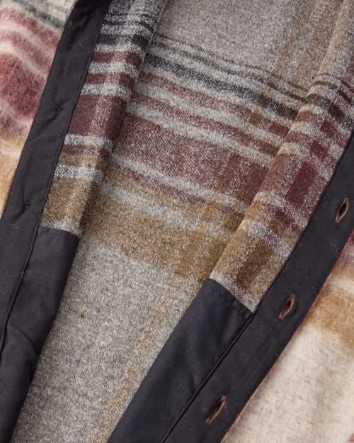laydown detail image of Nolan Overshirt