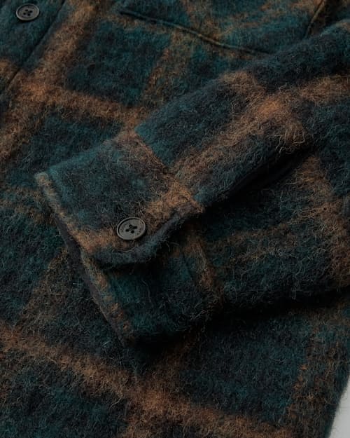 laydown detail image of Whiting Overshirt