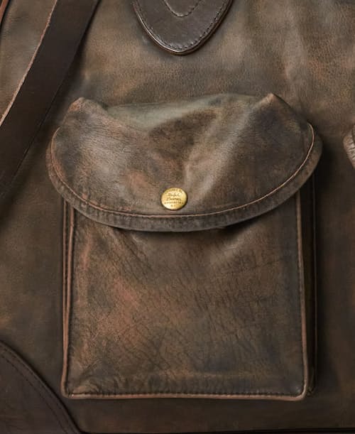 laydown detail image of Leather Burlington Duffle