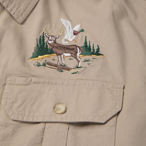 laydown detail image of Seager x Mossy Oak Chief Overshirt