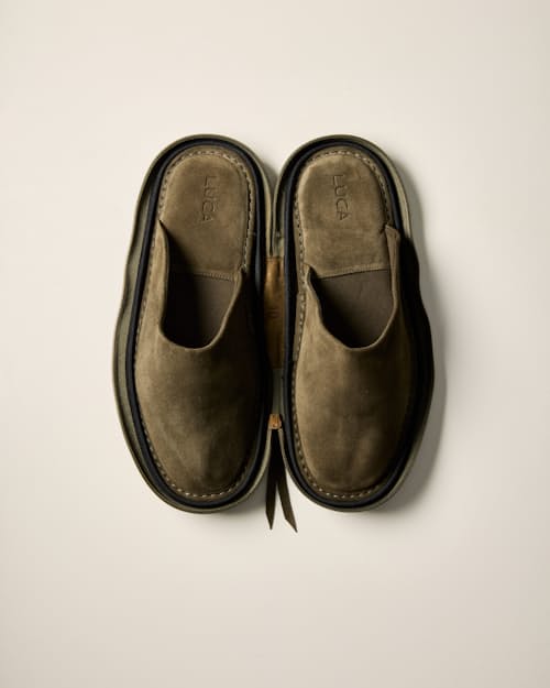 no crop image of Travel Slipper