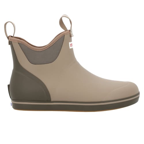 laydown image of Ankle Deck Boot Sport 6”