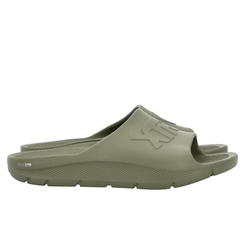 laydown image of Apres Fish Sandal