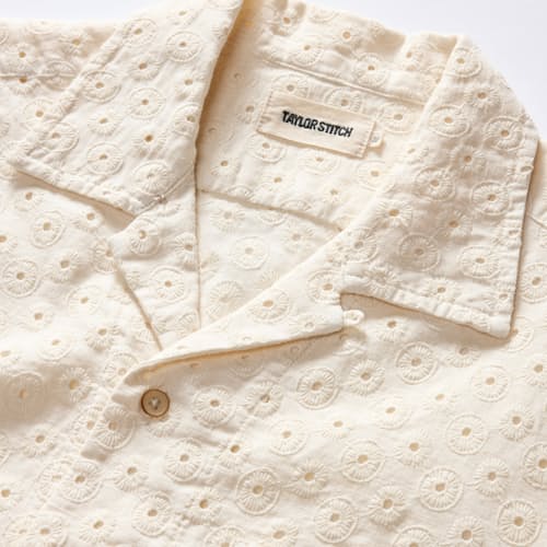 laydown detail image of The Hawthorne Short Sleeve Shirt