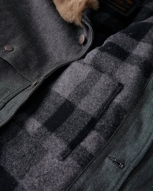 laydown detail image of Packer Jacket