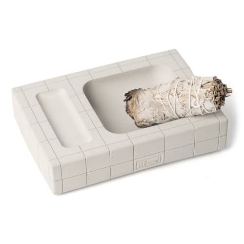 laydown image of The Pool Tray