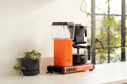 lifestyle image of Moccamaster KBGV Select