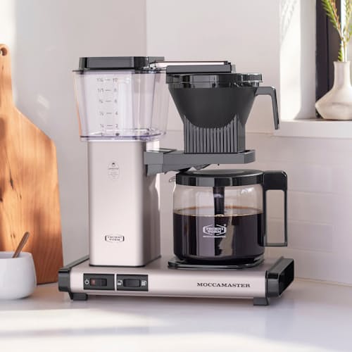 lifestyle image of Moccamaster KBGV Select