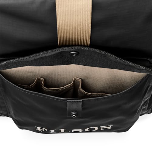 laydown detail image of Scout Tote Bag - 23L
