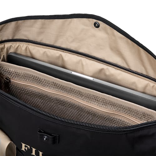 laydown detail image of Scout Tote Bag - 23L