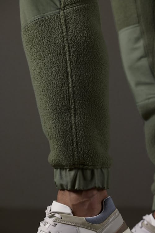 laydown detail image of Walsh Pant