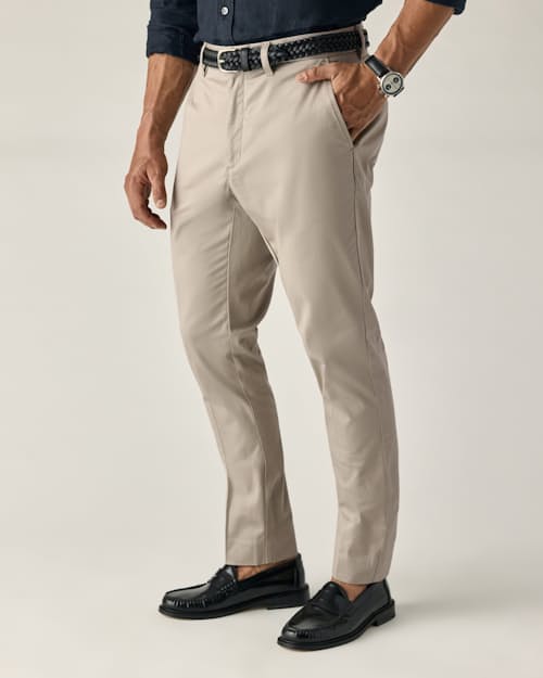 on model image of Daily Driver Chino - HB Athletic Tapered