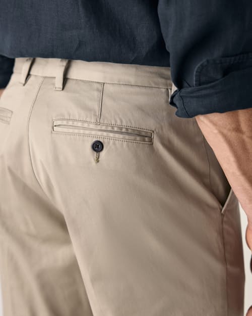 on model image of Daily Driver Chino - HB Athletic Tapered