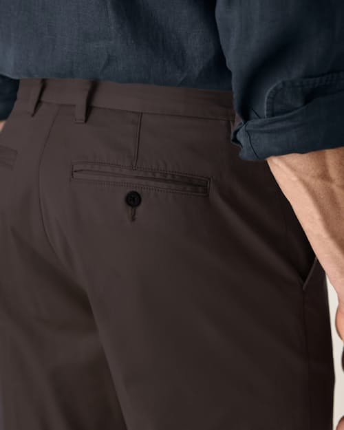 on model image of Daily Driver Chino - HB Athletic Tapered