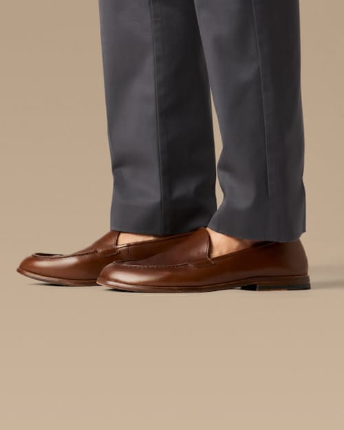 lifestyle image of Daily Driver Chino - HB Straight