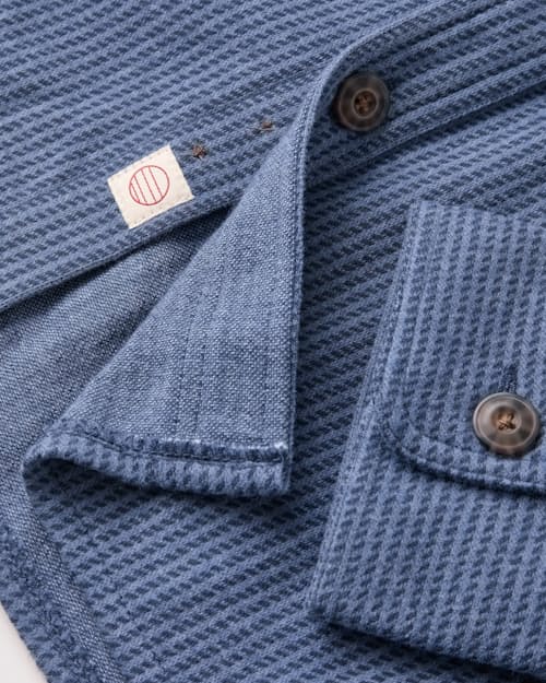 laydown detail image of Pacifica Stretch Twill Shirt