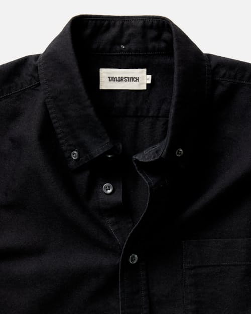 laydown detail image of The Jack Everyday Oxford Shirt