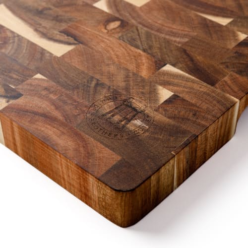 laydown detail image of 18" Grain Cutting Board