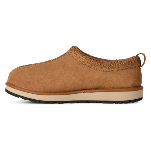 lifestyle image of Tasman GTX