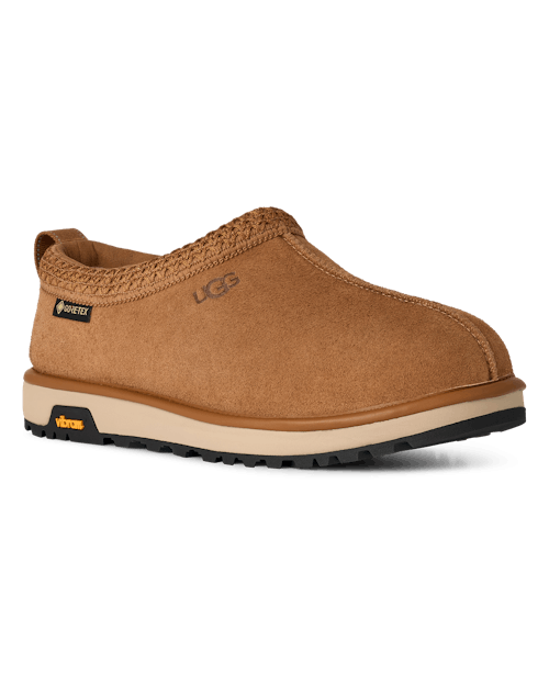 lifestyle image of Tasman GTX