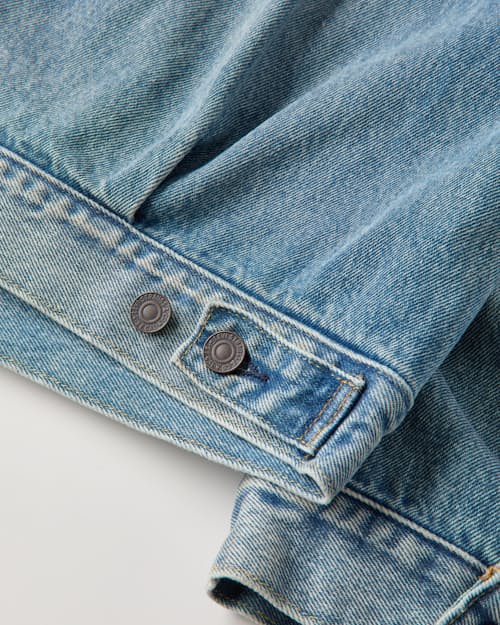 laydown detail image of Barbour x Levi's Type II Denim Jacket