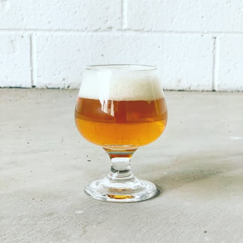 lifestyle image of Everything IPA
