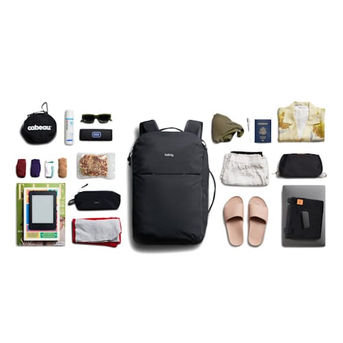 laydown image of Lite Travel Pack 30L