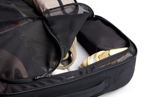 laydown detail image of Lite Travel Pack 30L