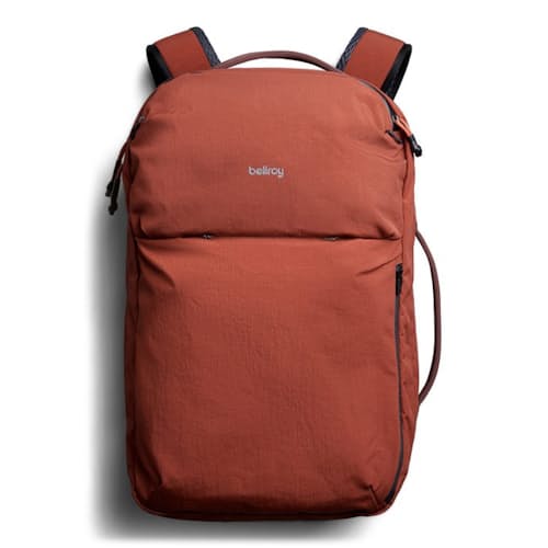 laydown image of Lite Travel Pack 30L