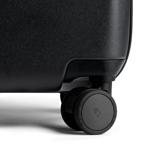 laydown detail image of Transit Carry-On Luggage Plus