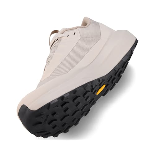 laydown image of Norvan LD4 GTX