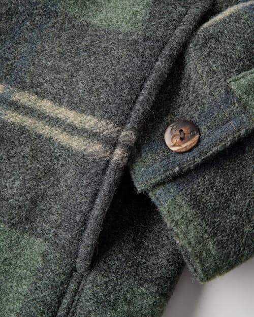 laydown detail image of Range Fleece Lined Shirt Jacket