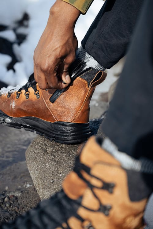 lifestyle image of Arctic 600 Side-Zip 7"