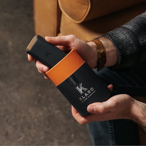 lifestyle image of Overland Lighter V-Cut - Black