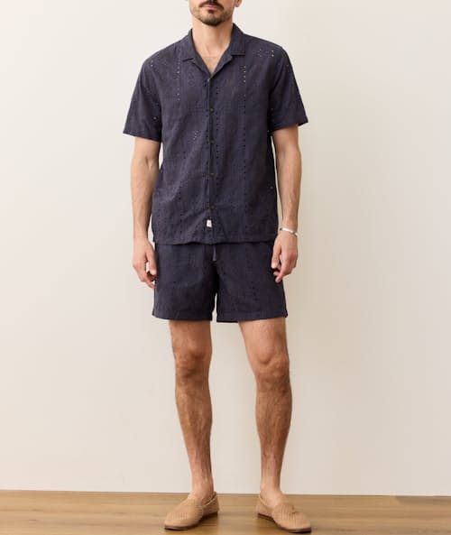 on model image of Archive 5 O'Clock Resort Shirt