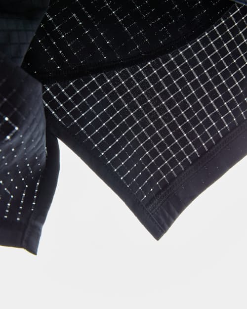 laydown detail image of Airweave Short