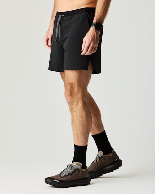 on model image of Airweave Short - 6"