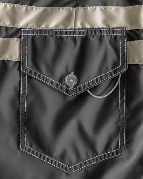 laydown detail image of 300 Boardshort