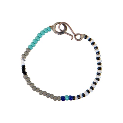 laydown image of Murano Bead Bracelet
