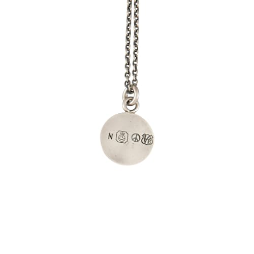 laydown detail image of 10c Medicine Wheel Pendant