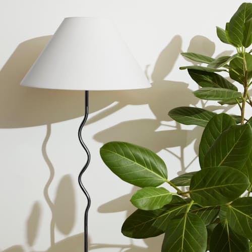 lifestyle image of Squiggle Floor Lamp