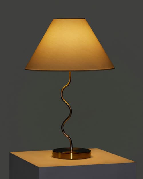 no crop image of Squiggle Desk Lamp