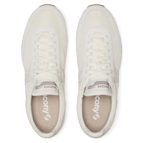laydown image of Trainer 80