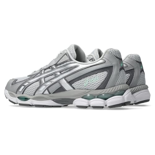 laydown image of Gel-NYC 2055 Sneaker