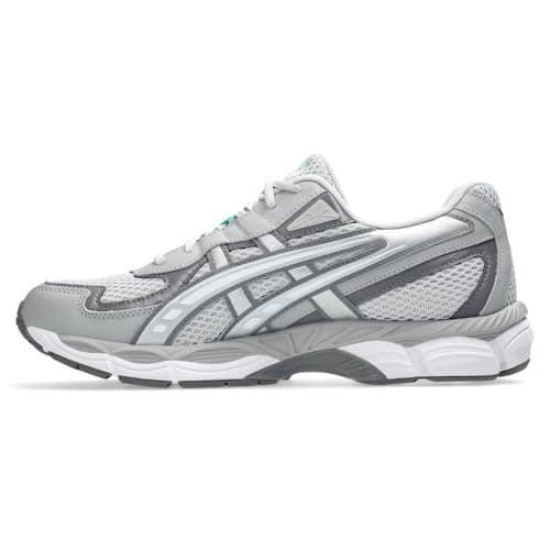 laydown image of Gel-NYC 2055 Sneaker