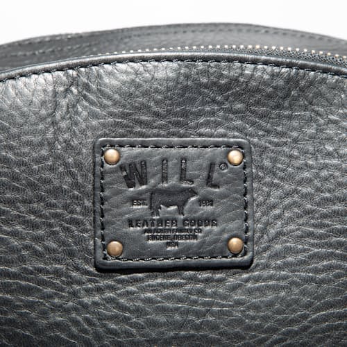 laydown detail image of Oscar Leather Backpack